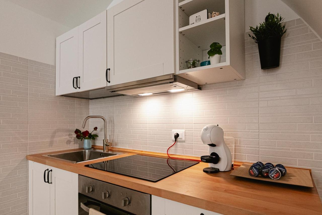 Zefiro21 Tiny House Leilighet Termoli Eksteriør bilde